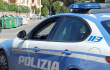 Ruba profumi in un supermercato, arrestato 24enne straniero
