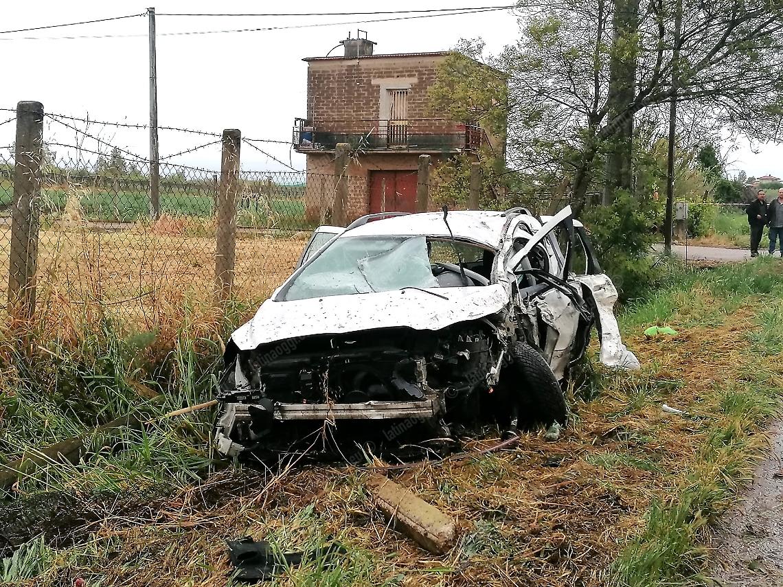Incidente mortale, il conducente non si trova 