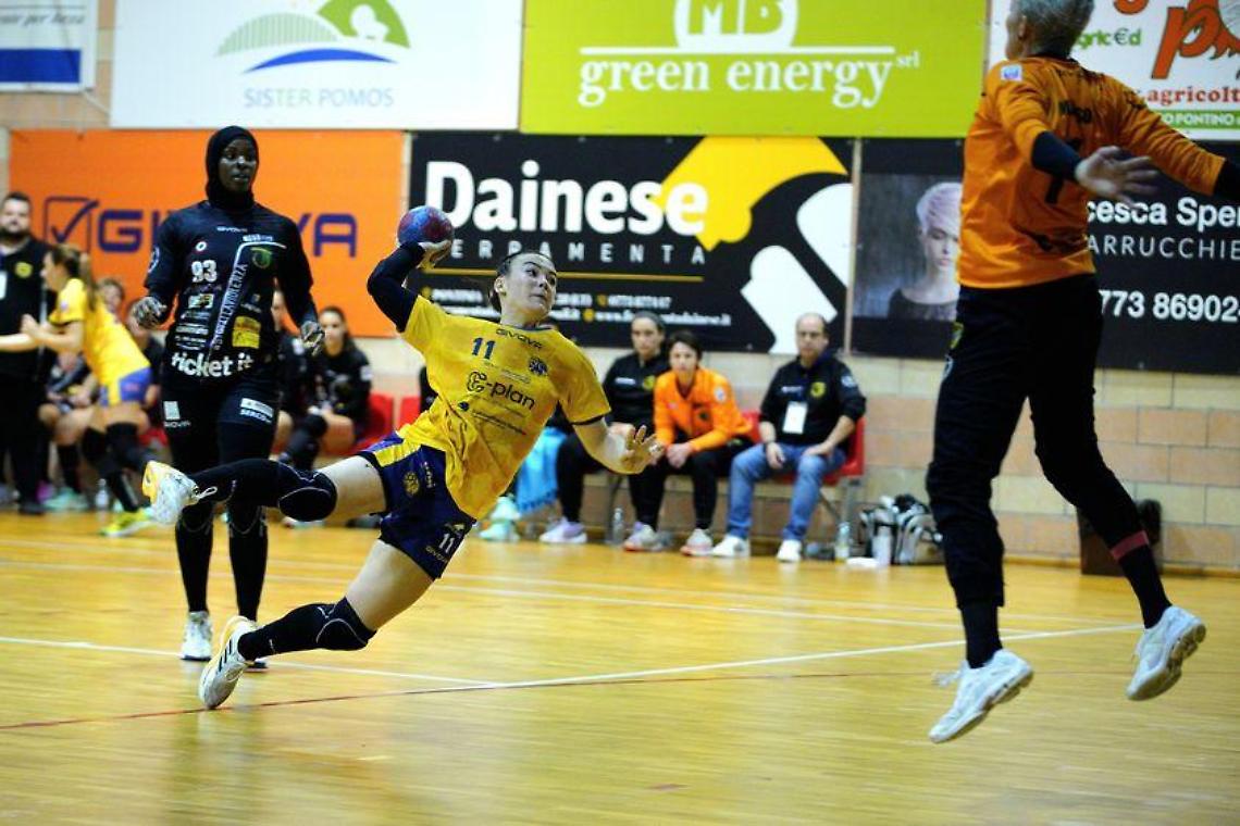 L'HC Cassa Rurale Pontinia porta Erice a gara-3 della semifinale scudetto