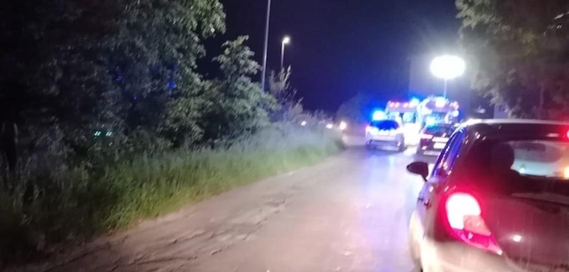 Incidente notturno in via Fossignano, grave un 23enne 