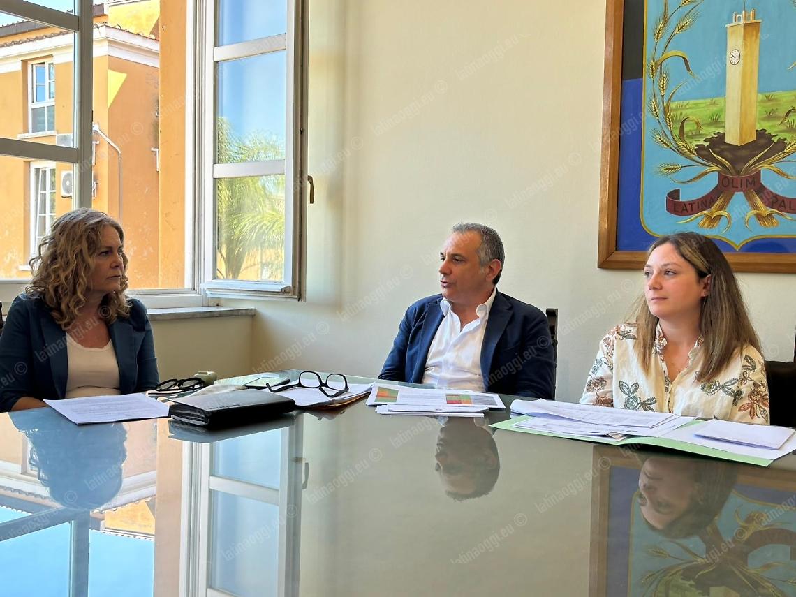 Asili, gli assessori: "Tempi stretti e uffici già oberati"