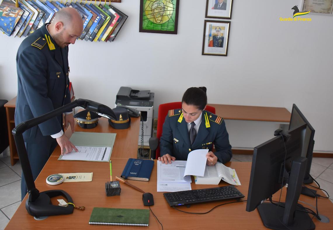 Maxi evasione, scatta il sequestro milionario per una ditta di autotrasporti