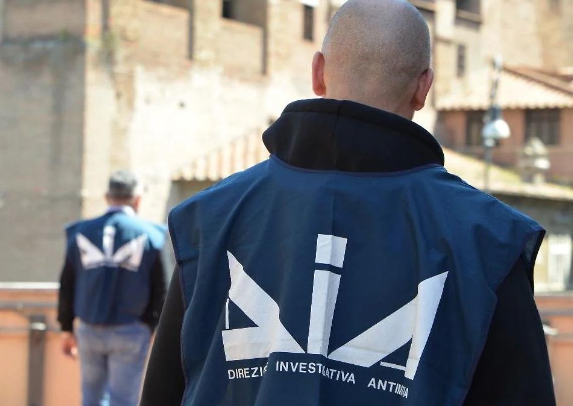 Mafia, nuova maxi operazione: 18 arresti. Una costola dell'inchiesta di Aprilia