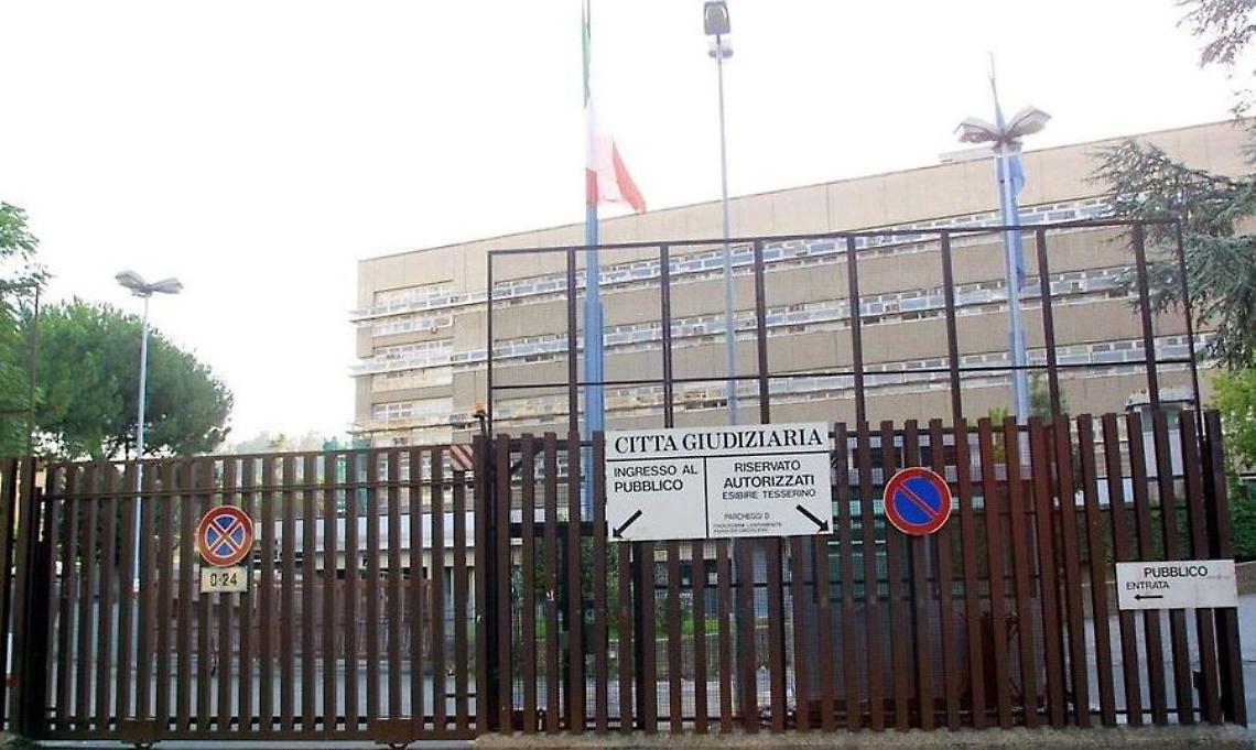 Beffato dal finto mediatore, ora vince