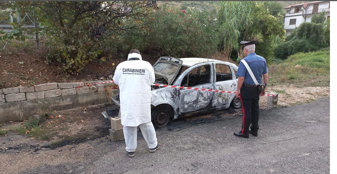 Attentato al sindaco Magnafico, arrestati due uomini 