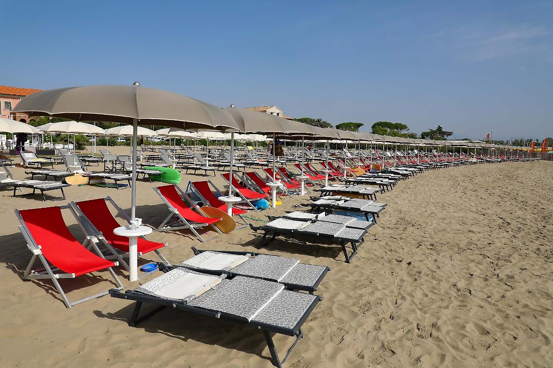 Balneari, concessioni valide fino al 2027. Nelle nuove gare inclusi gli indennizzi 