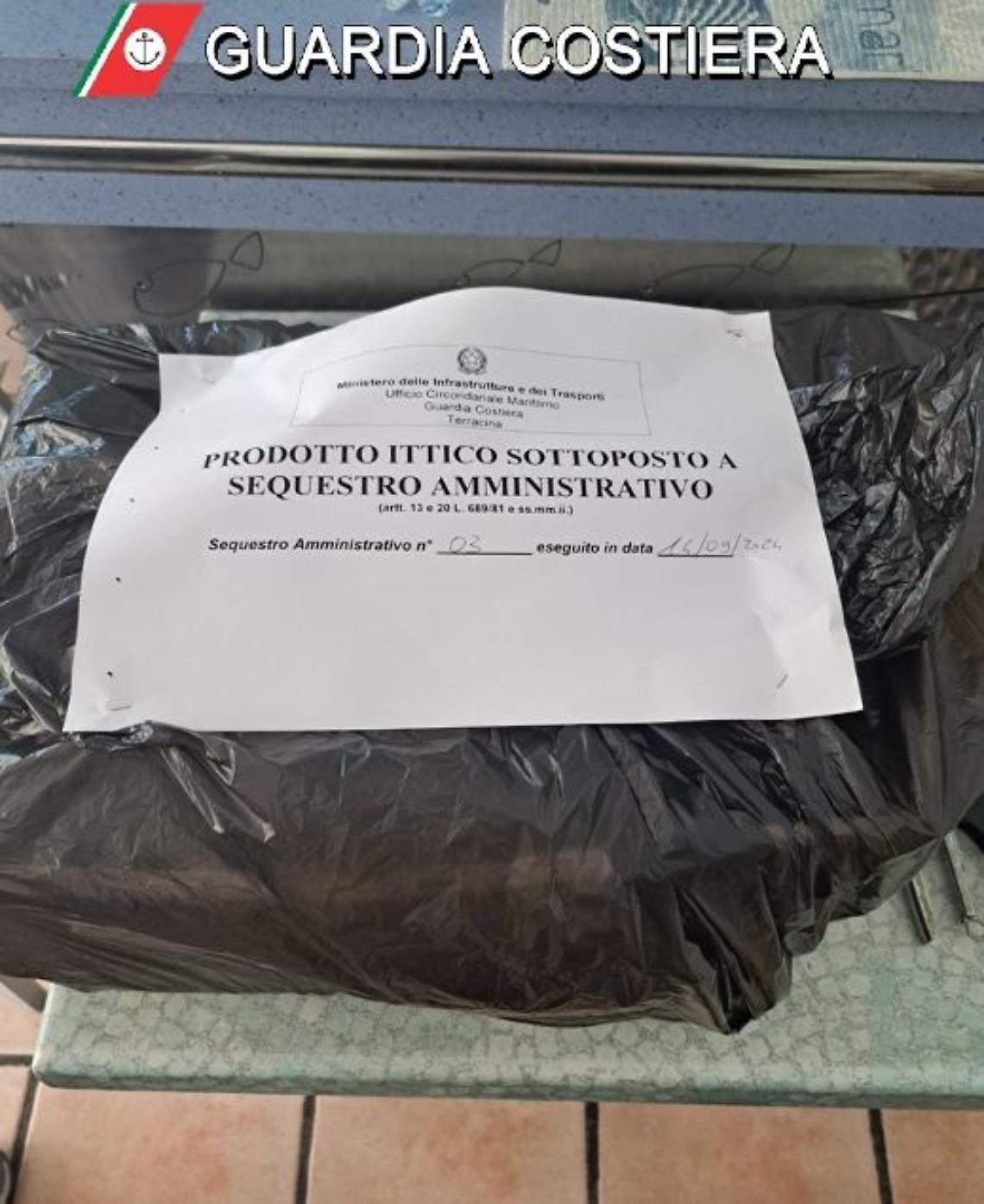 Prodotto ittico non tracciato, sospesa un'attività commerciale