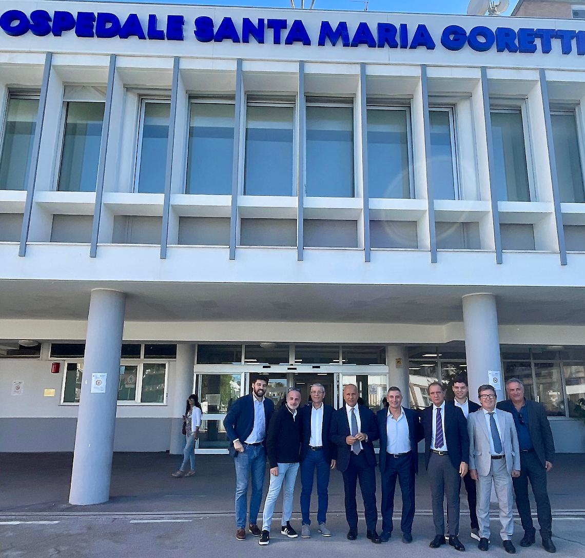 Forza Italia in visita al pronto soccorso del Goretti: "Siamo al fianco del personale sanitario"