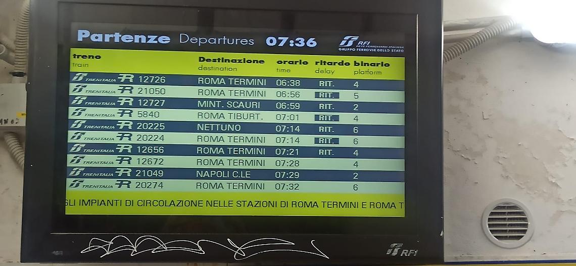 Guasto alla linea ferroviaria, treni fermi anche in provincia di Latina