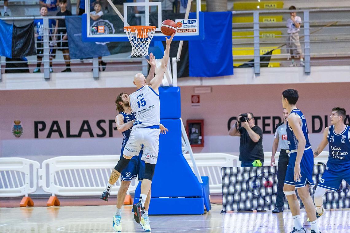 Prima vittoria in campionato per la Benacquista