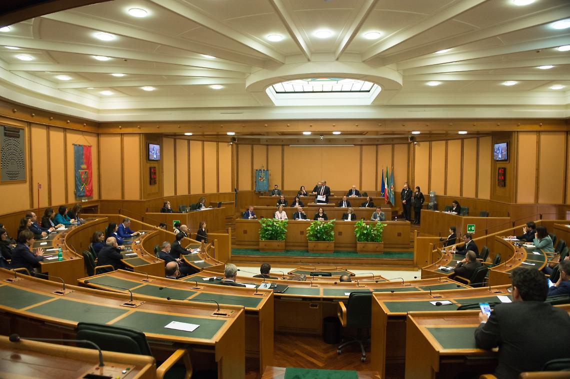 Il grande ballo della maggioranza: verifica al bivio