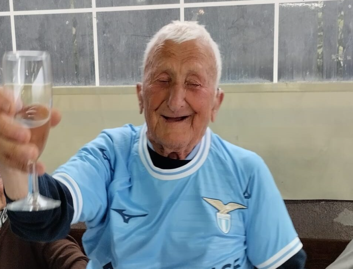 Anziano disperso nei boschi, tre giorni di ricerche senza trovare traccia