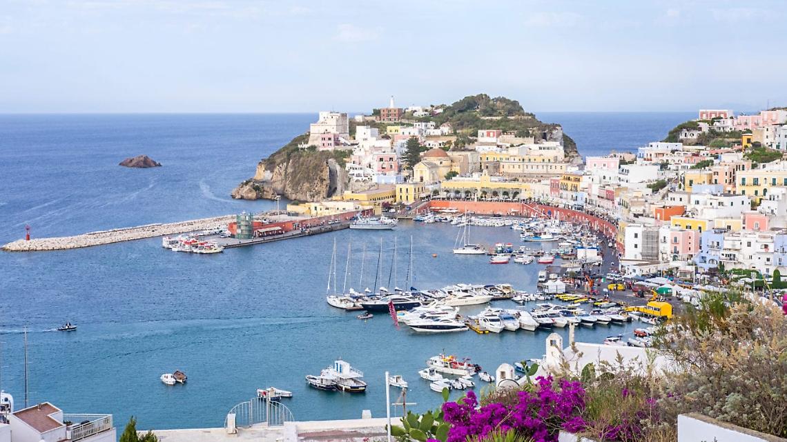 Campagna itinerante della salute: altri tre giorni  di screening oncologici sull'isola di Ponza  