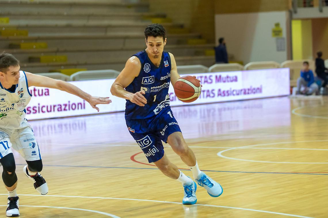 Latina Basket, domani sera si gioca a Piombino: serve una vittoria