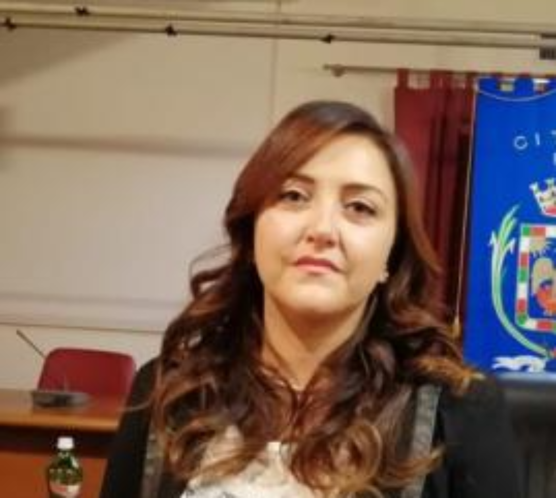 Cacciato l'assessore dissidente Rosita Nervino