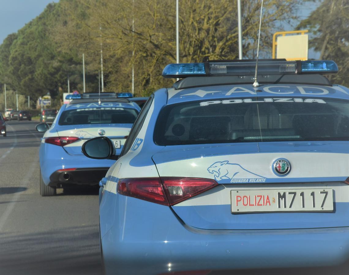 Tentato furto con il passeggino con doppio fondo: denunciata