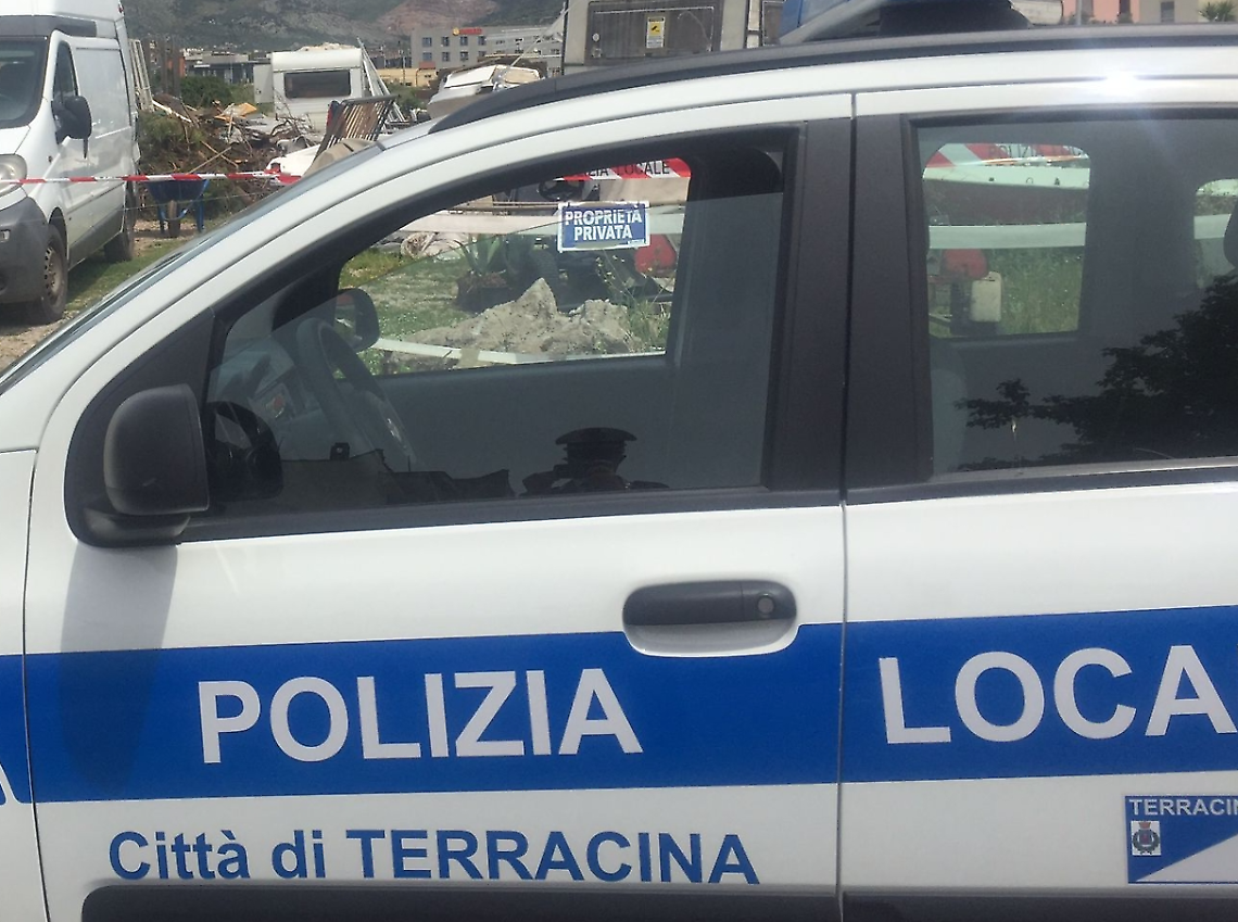 Sequestrata dalla Polizia Locale una piscina in costruzione abusiva