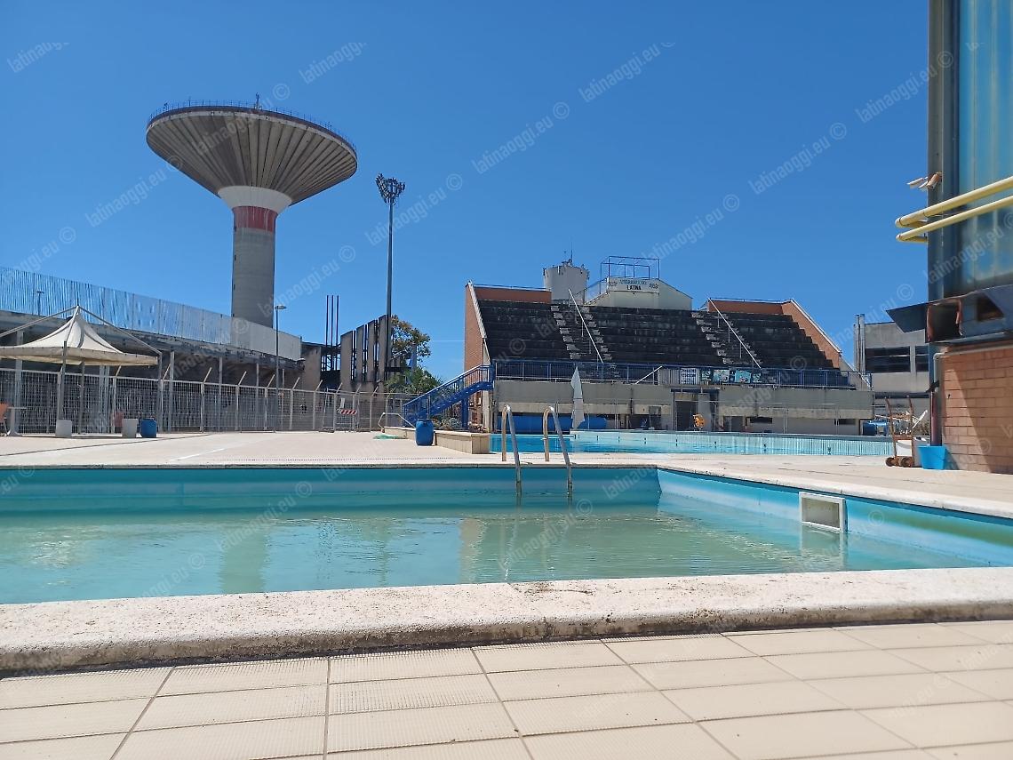 Piscina comunale, associazioni pronte alla battaglia legale
