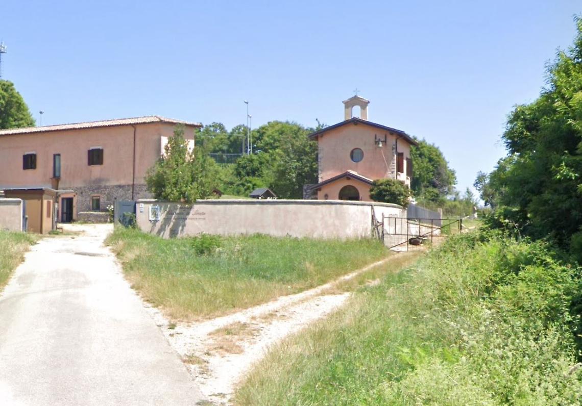 Vocazioni in calo e stili  di vita inadeguati negli istituti religiosi