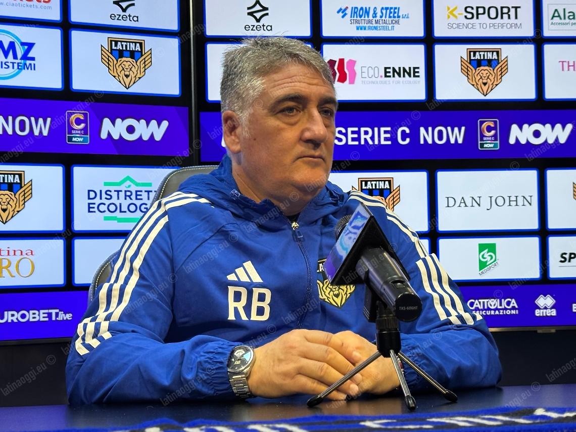 Il Latina attende l'Avellino e Boscaglia avverte: "Partita difficile, ma lo sarà anche per loro"