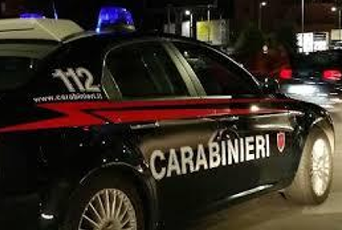 Violano il divieto di ritorno in città e forniscono false generalità: denunciati