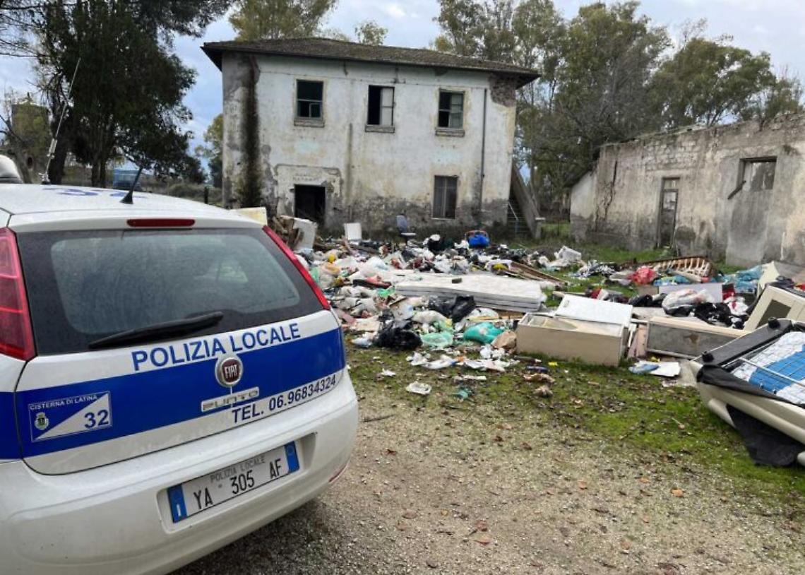 Pugno duro contro chi porta i rifiuti a Cisterna dai Comuni limitrofi, pioggia di multe