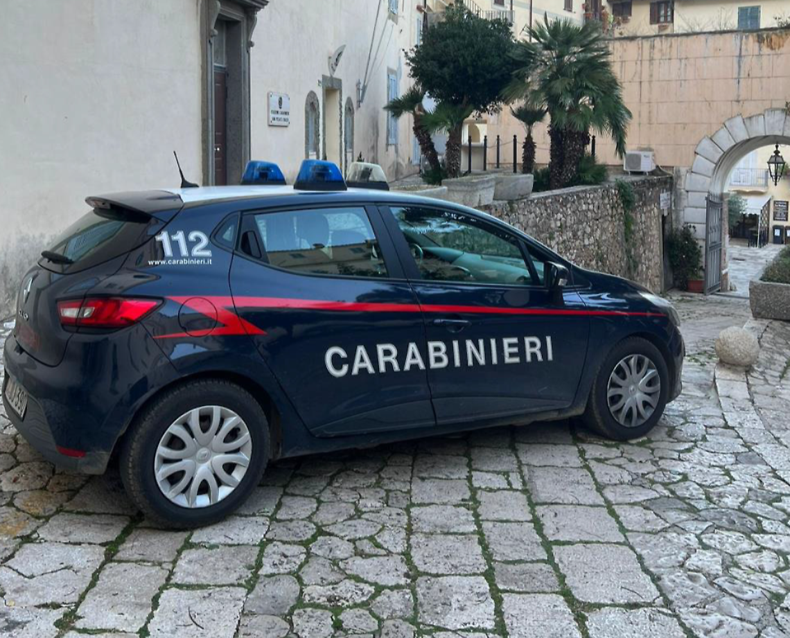 Alla guida di un’auto rubata: denunciata una 34enne