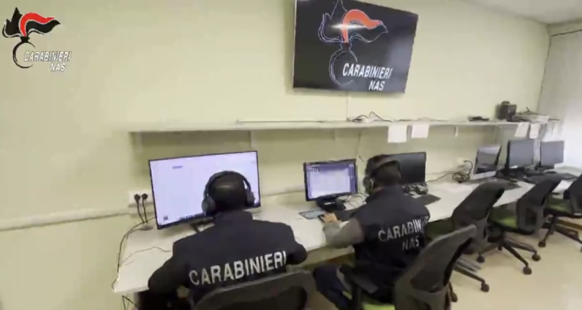 Falsi attestati professionali: quattro arresti, in manette anche un medico