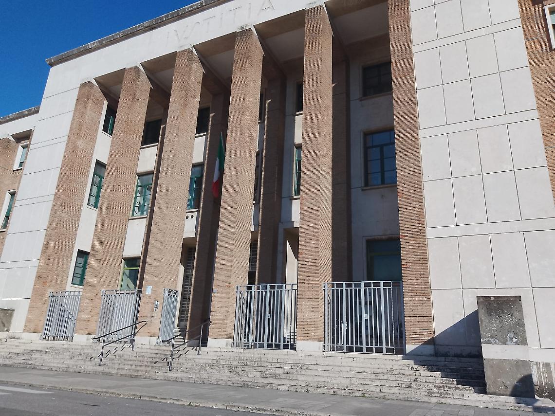 Neonata venduta, arriva l'assoluzione per l'intermediario