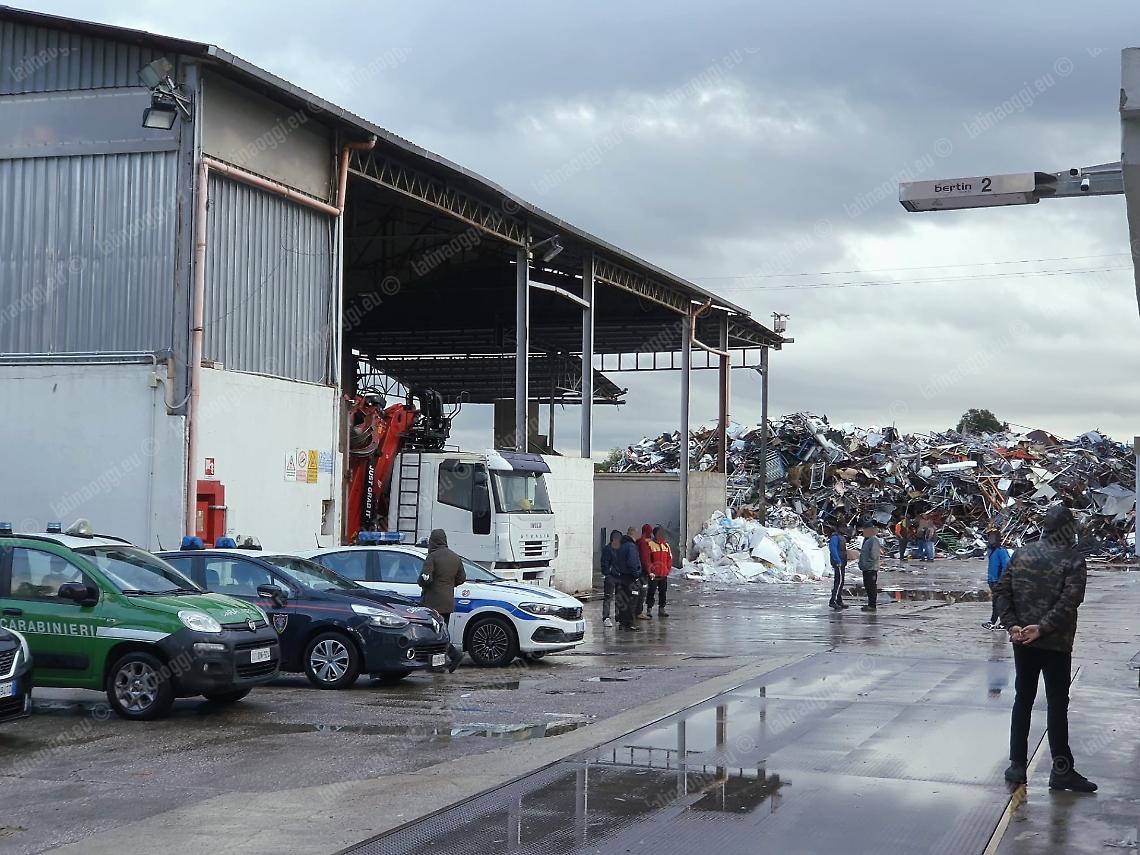 Quattro arresti per traffico di rifiuti, 54 indagati e sequestri per tre aziende