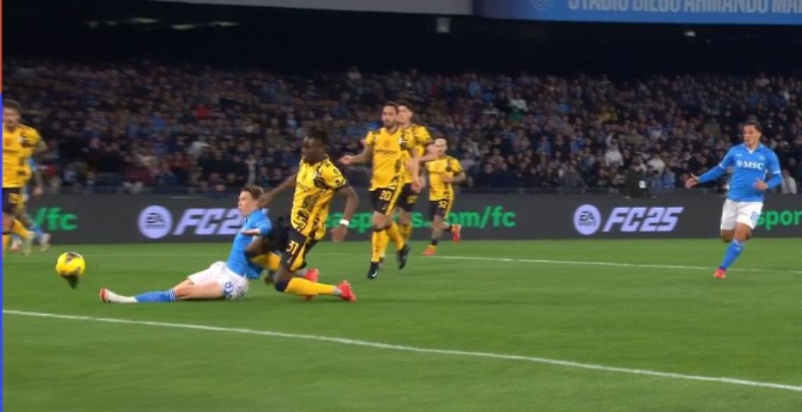 Pareggio tra Napoli e Inter, in vetta resta tutto invariato