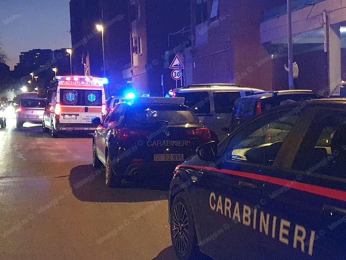 Ennesima rissa in via Virgilio: aggredito anche un residente