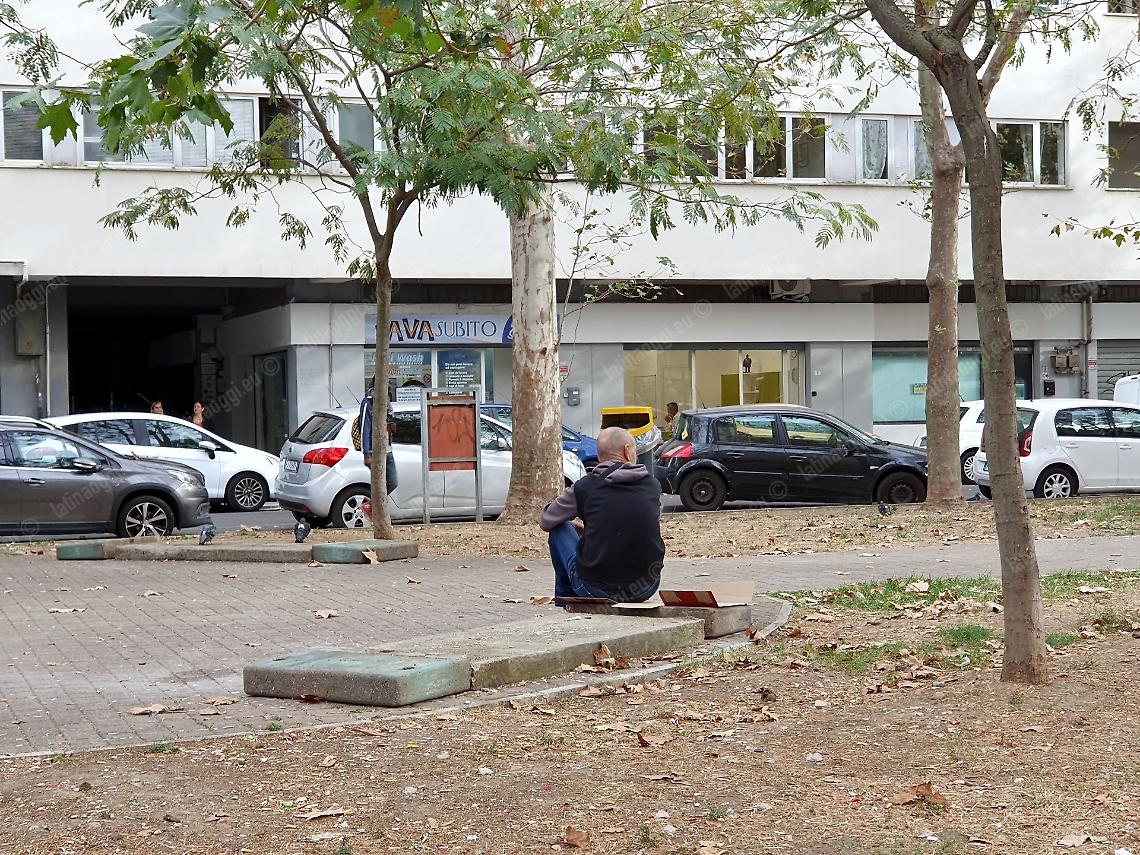 Daspo ai senzatetto: la proposta accende la polemica