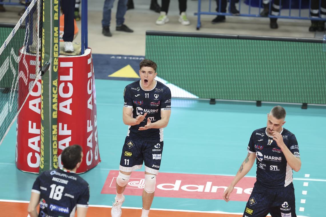Cisterna mette paura all'Itas Trentino che alla fine vince 3-1