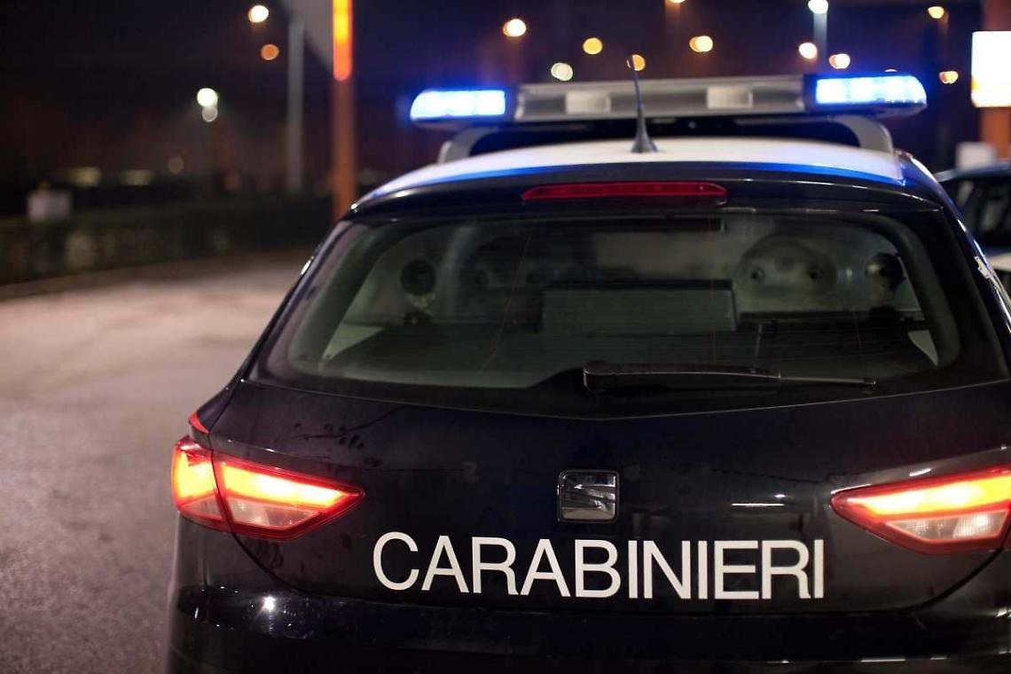 Violenza su minorenne dopo una serata in discoteca: arrestato un 16enne 