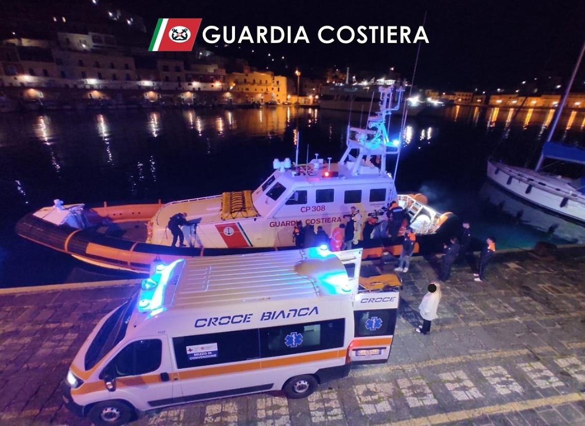 Malore a bordo della crociera, evacuazione d’urgenza verso Ponza