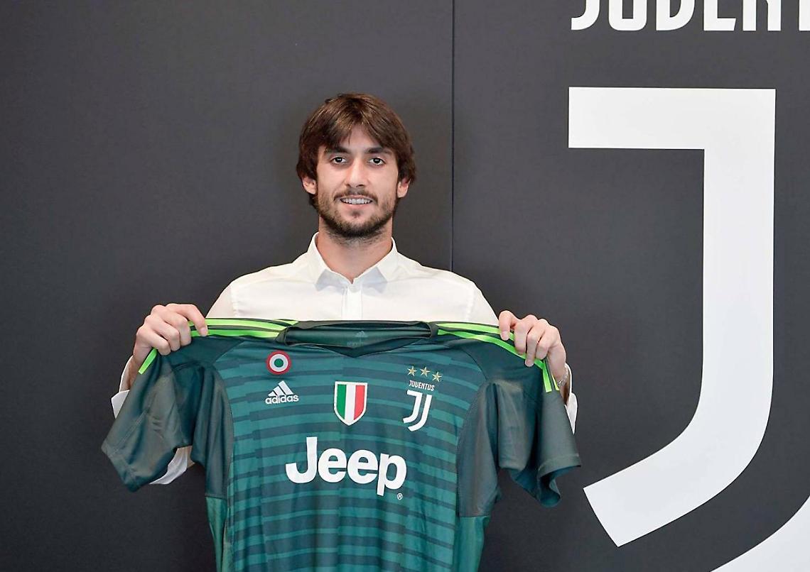 Scommesse illegali, indagati 12 calciatori: ci sarebbe anche Mattia Perin