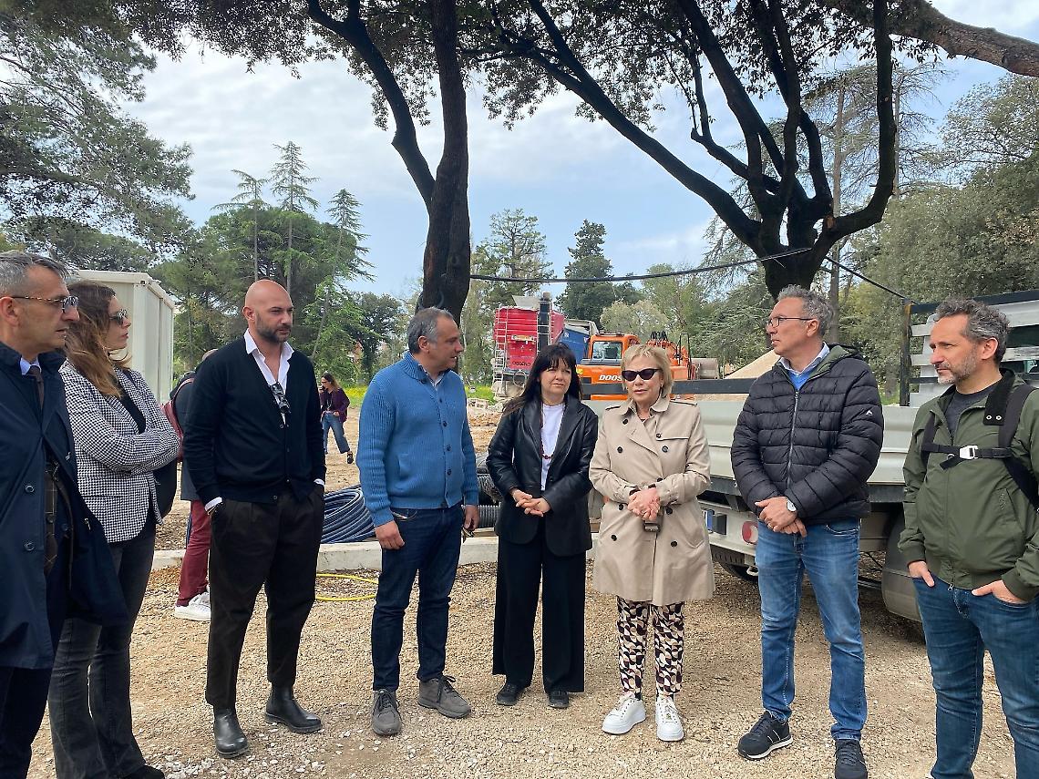 Restyling del Parco Falcone e Borsellino, sopralluogo del sindaco