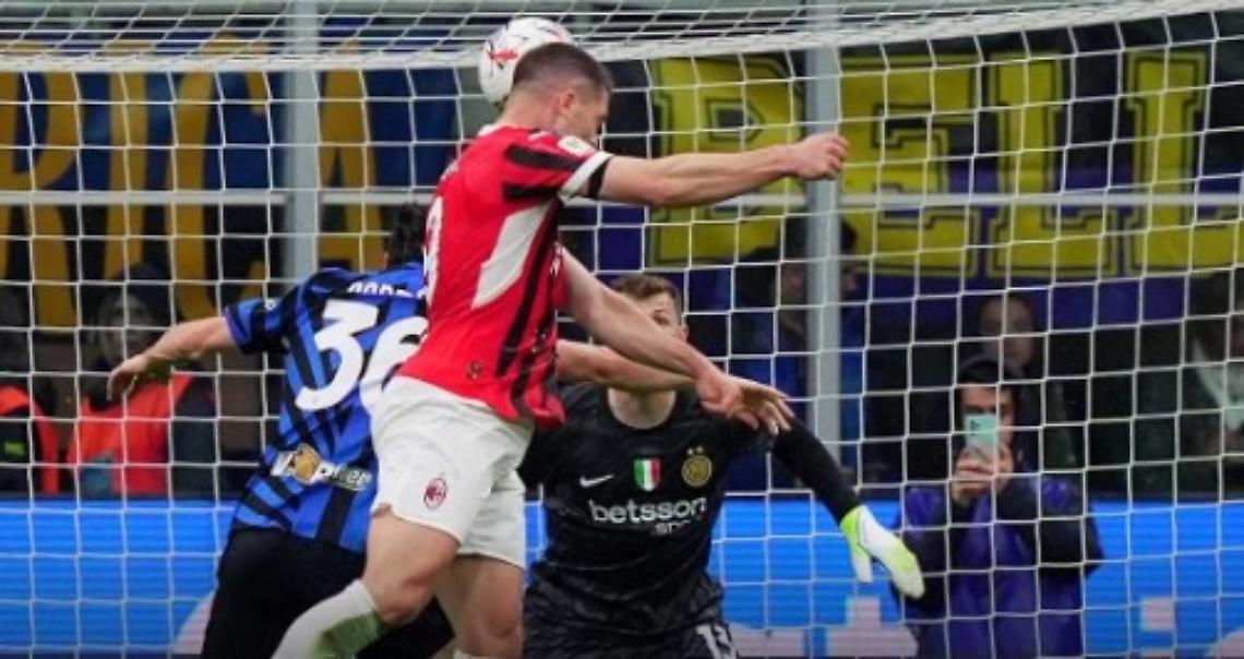 Un Milan sontuoso rifila tre gol all'Inter e centra la finale