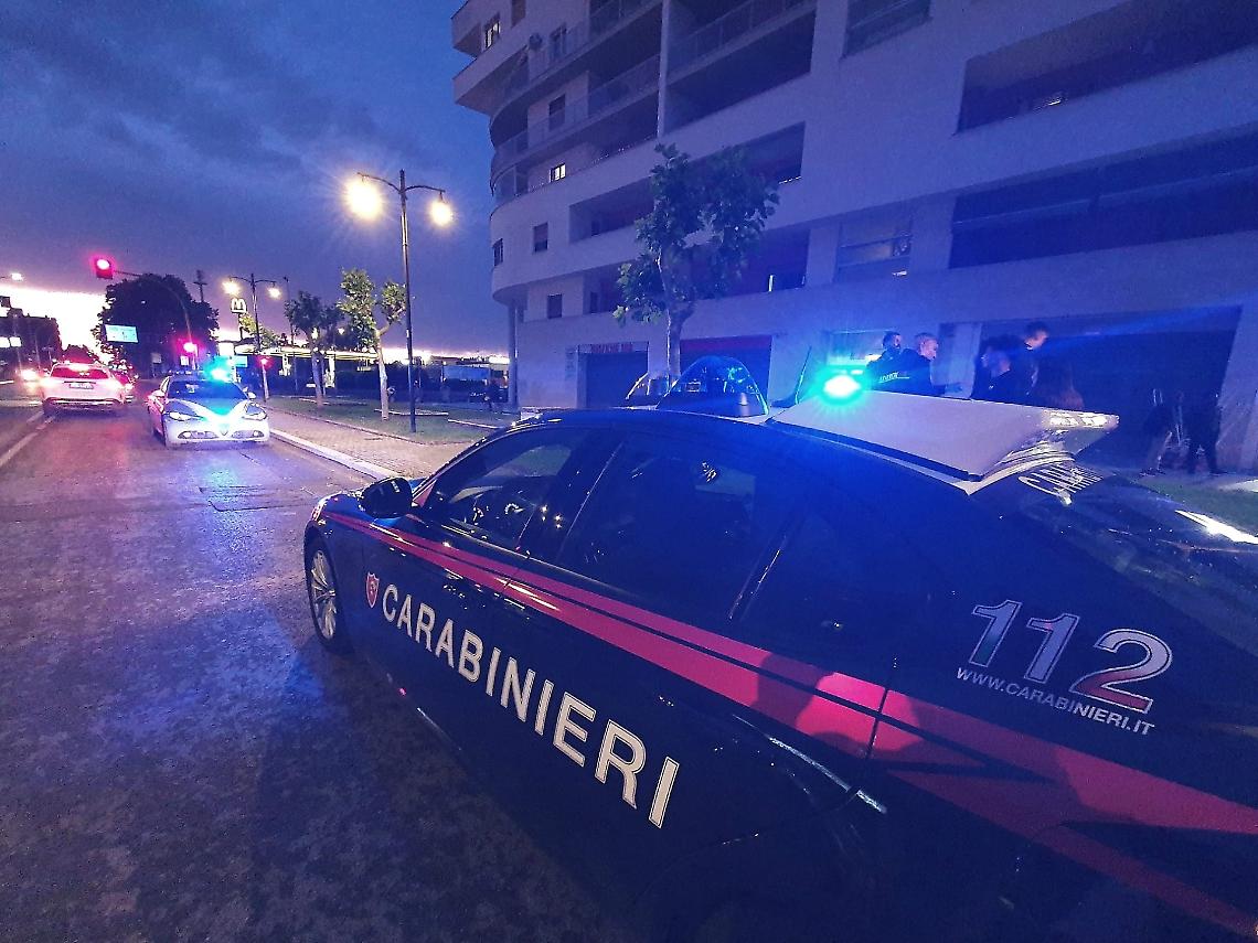 Rissa con coltello e machete, i carabinieri arrestano quattro tunisini