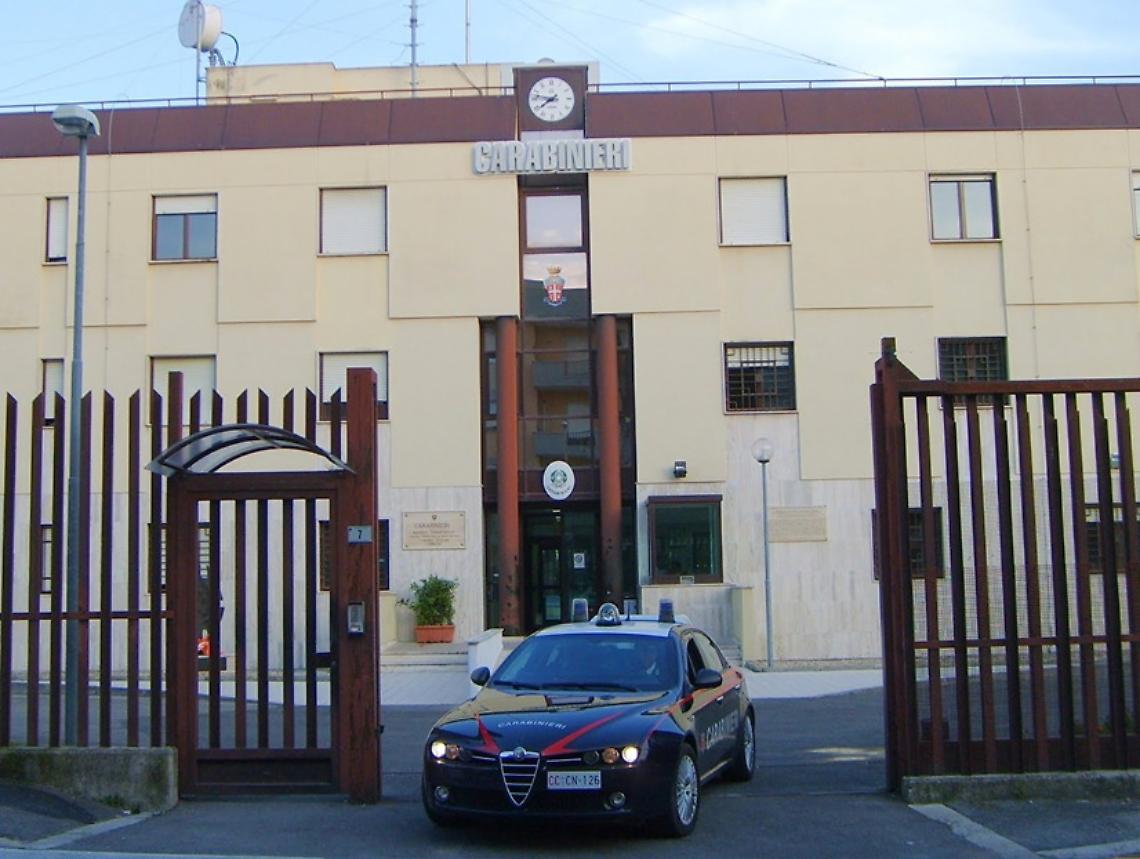 Viola il divieto di avvicinamento: 22enne finisce in carcere