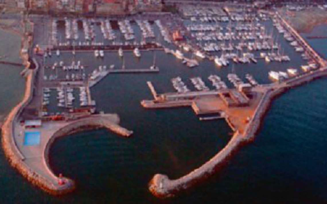 Vigilante preso a sassate da un gruppo di minorenni