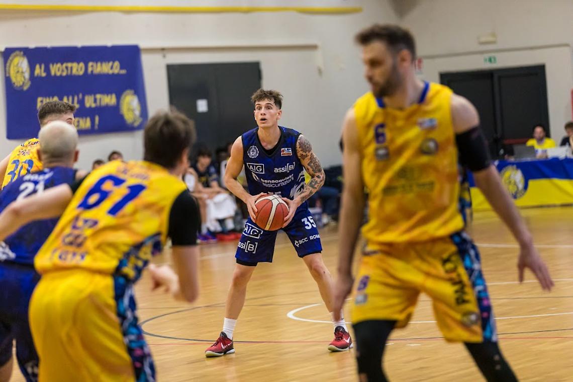 Latina vince gara-3 a Fiorenzuola e può brindare alla salvezza