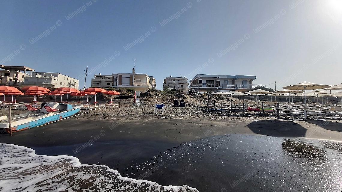 Spiagge libere ridotte, i cittadini lanciano una petizione