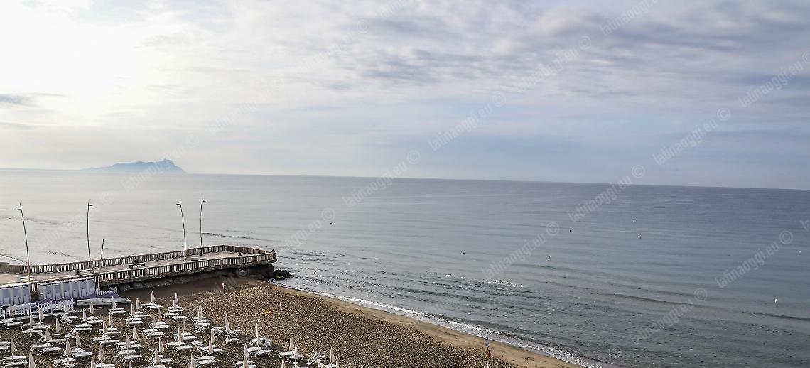 Tragedia al lido, sub muore durante un’apnea