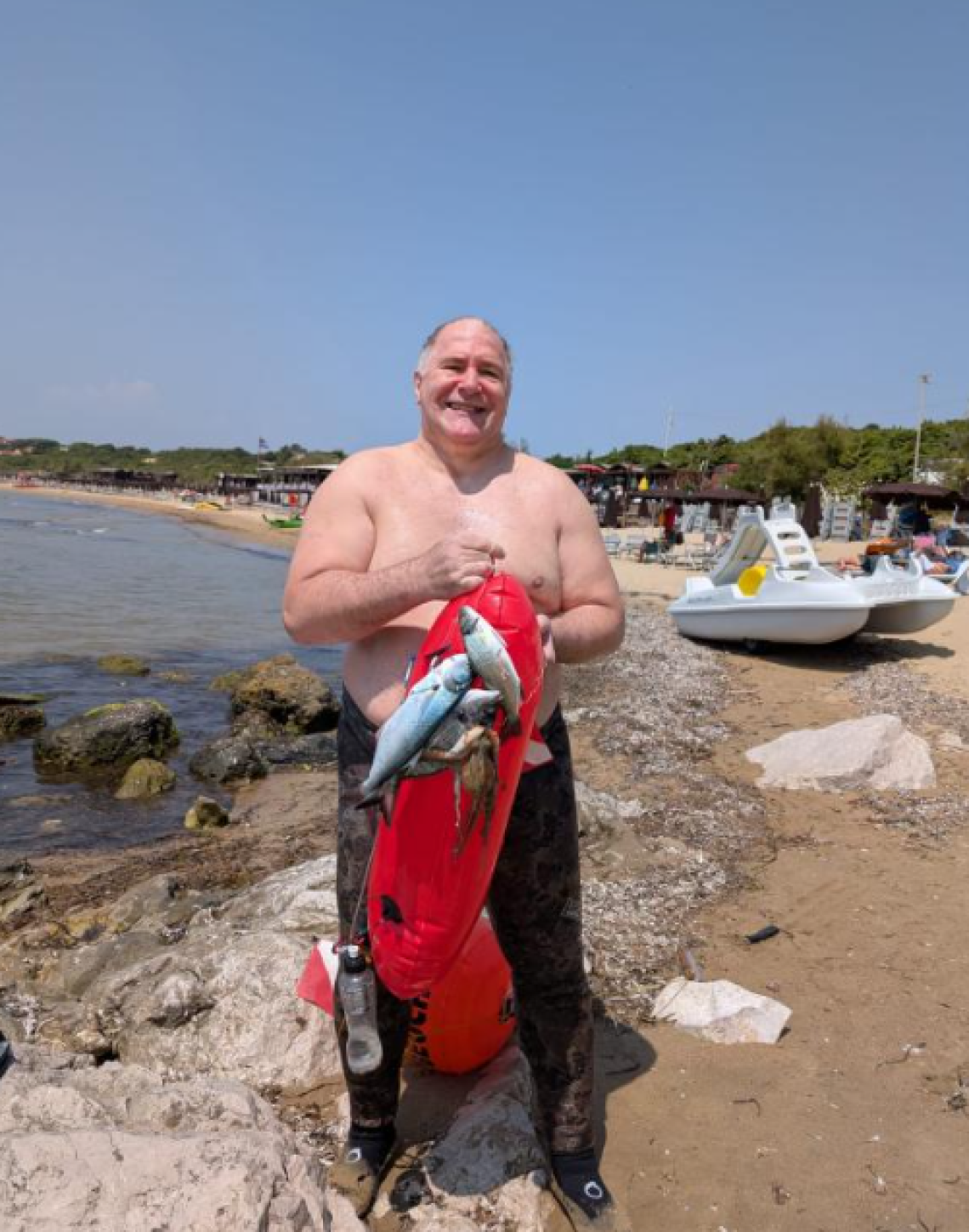È Luigi Tomasi di 56 anni il sub morto a Foce Verde