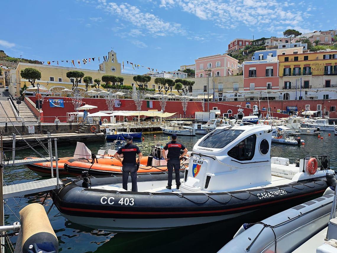 Controlli serrati sull'isola: Carabinieri in azione