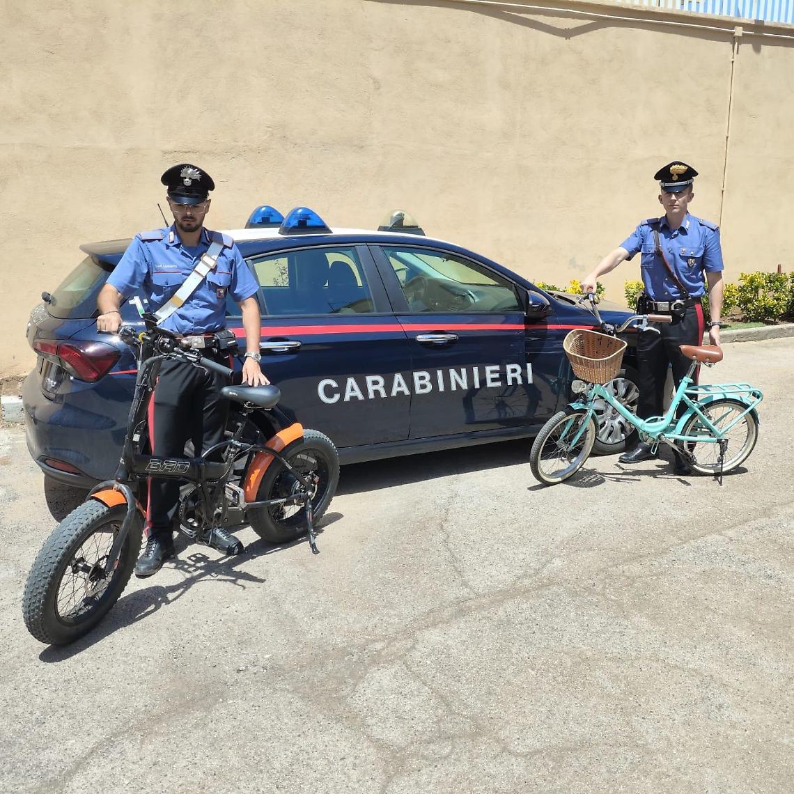 Due biciclette rubate ritrovate in casa: denunciata 49enne a Sabaudia