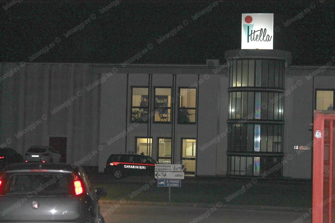 Operaio caduto dal lucernaio, il pm chiede due condanne