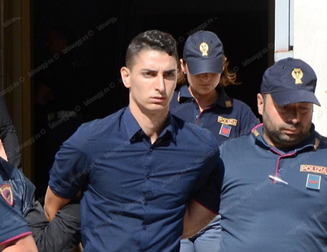 Intimoriva la vittima durante la latitanza: «Guardati le spalle»